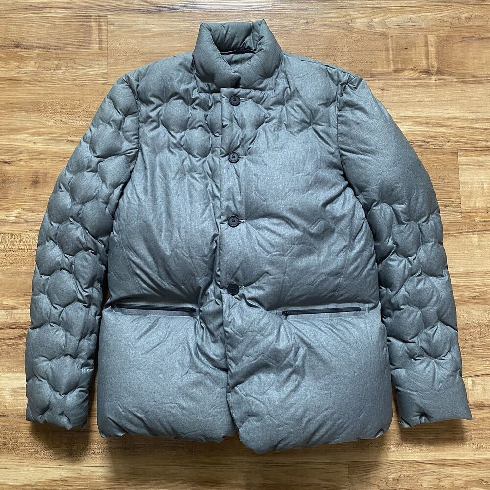 UA Sportswear Men's M Gray Down Insulated Puffer Jacket Button Tim Coppins Luxe